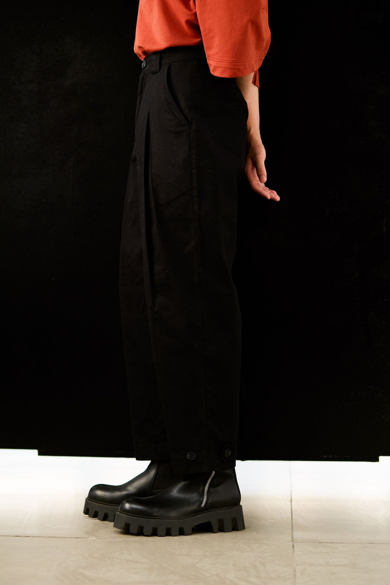 Twin Pleat Trousers - Black