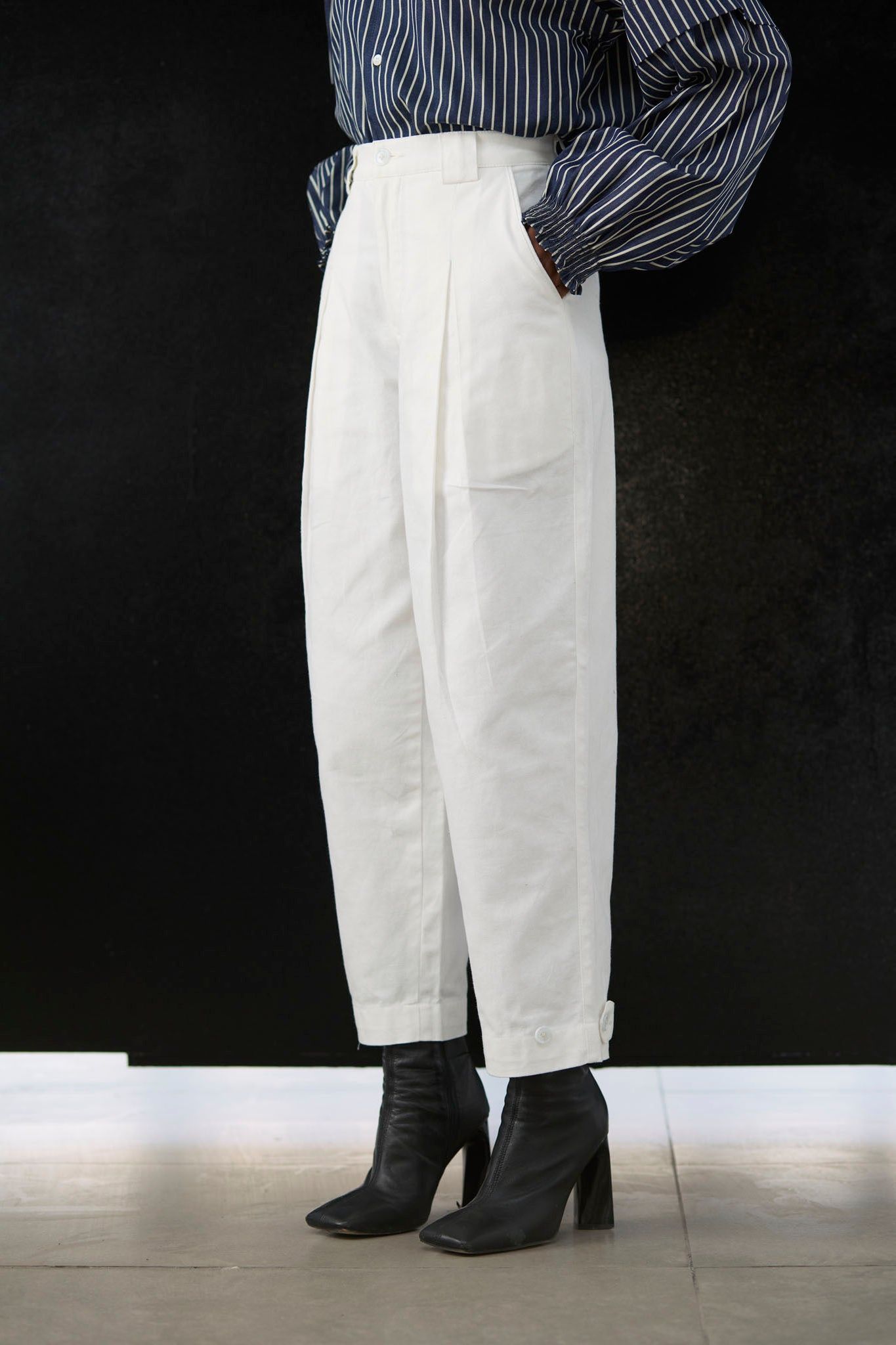 Twin Pleat Trousers - White