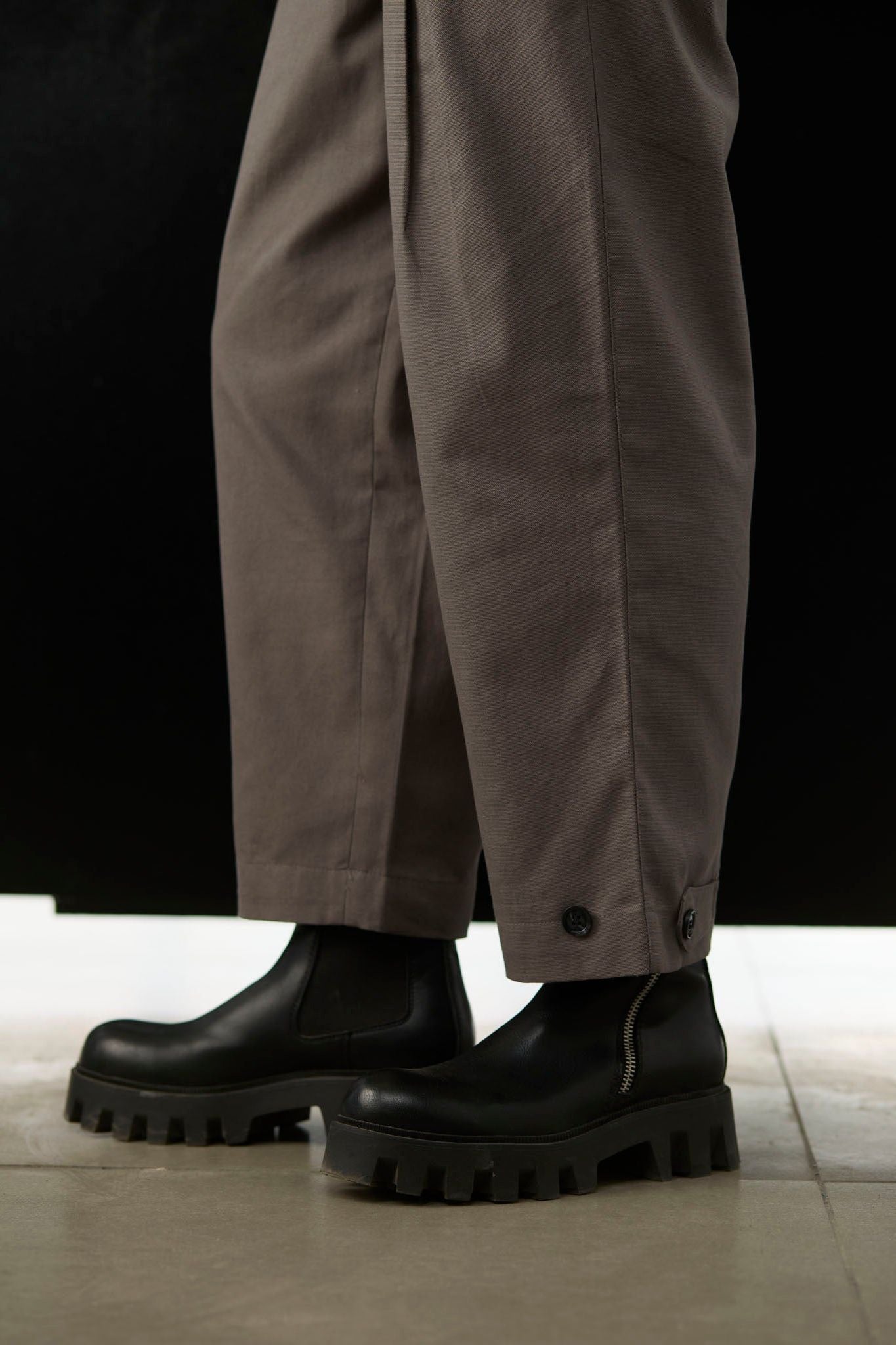 Twin Pleat Trousers - Charcoal