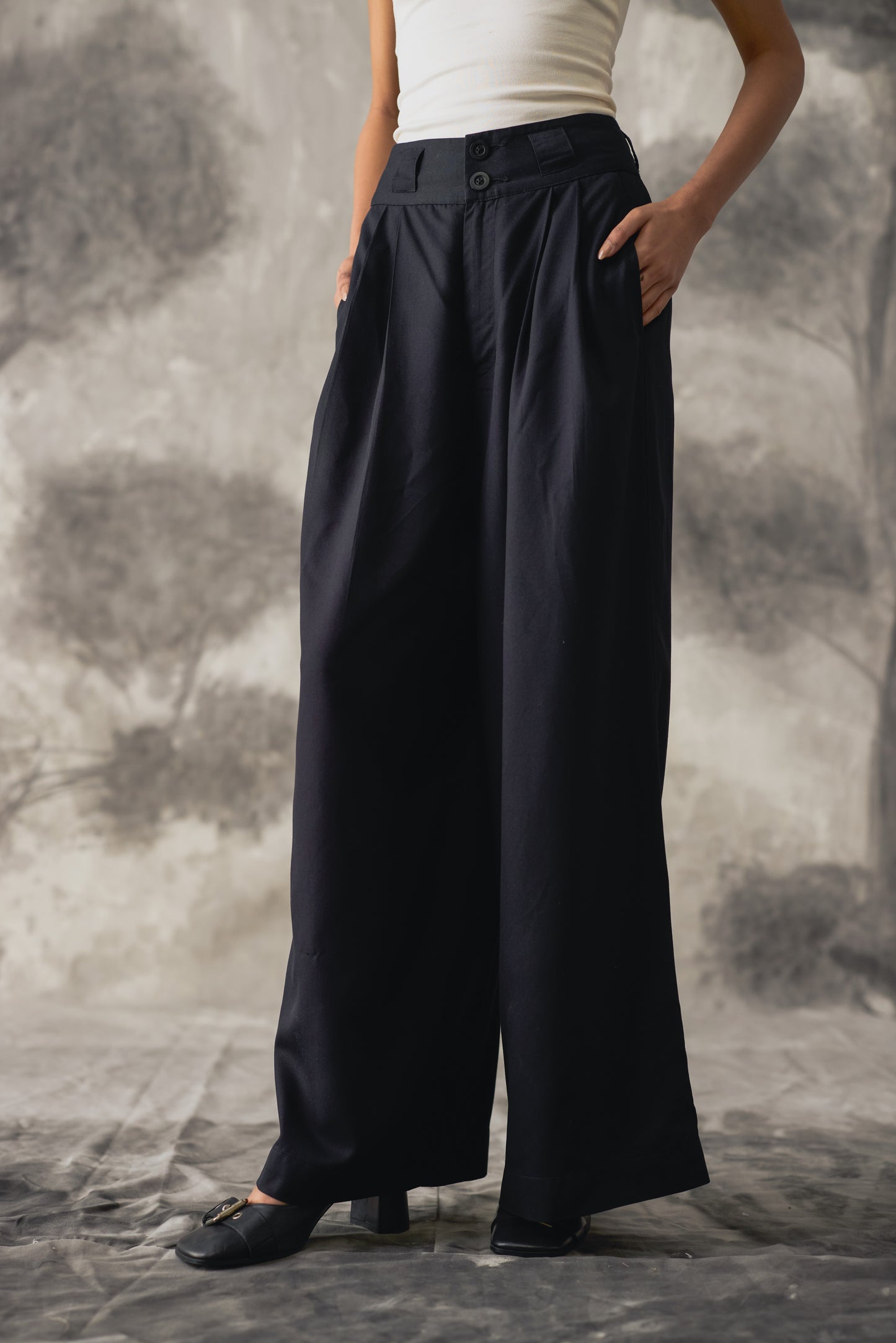Black Tencel Trousers - Women