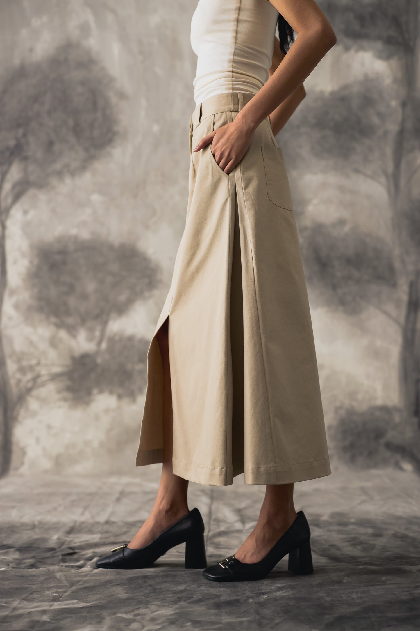 Sand Twill Skirt - Women