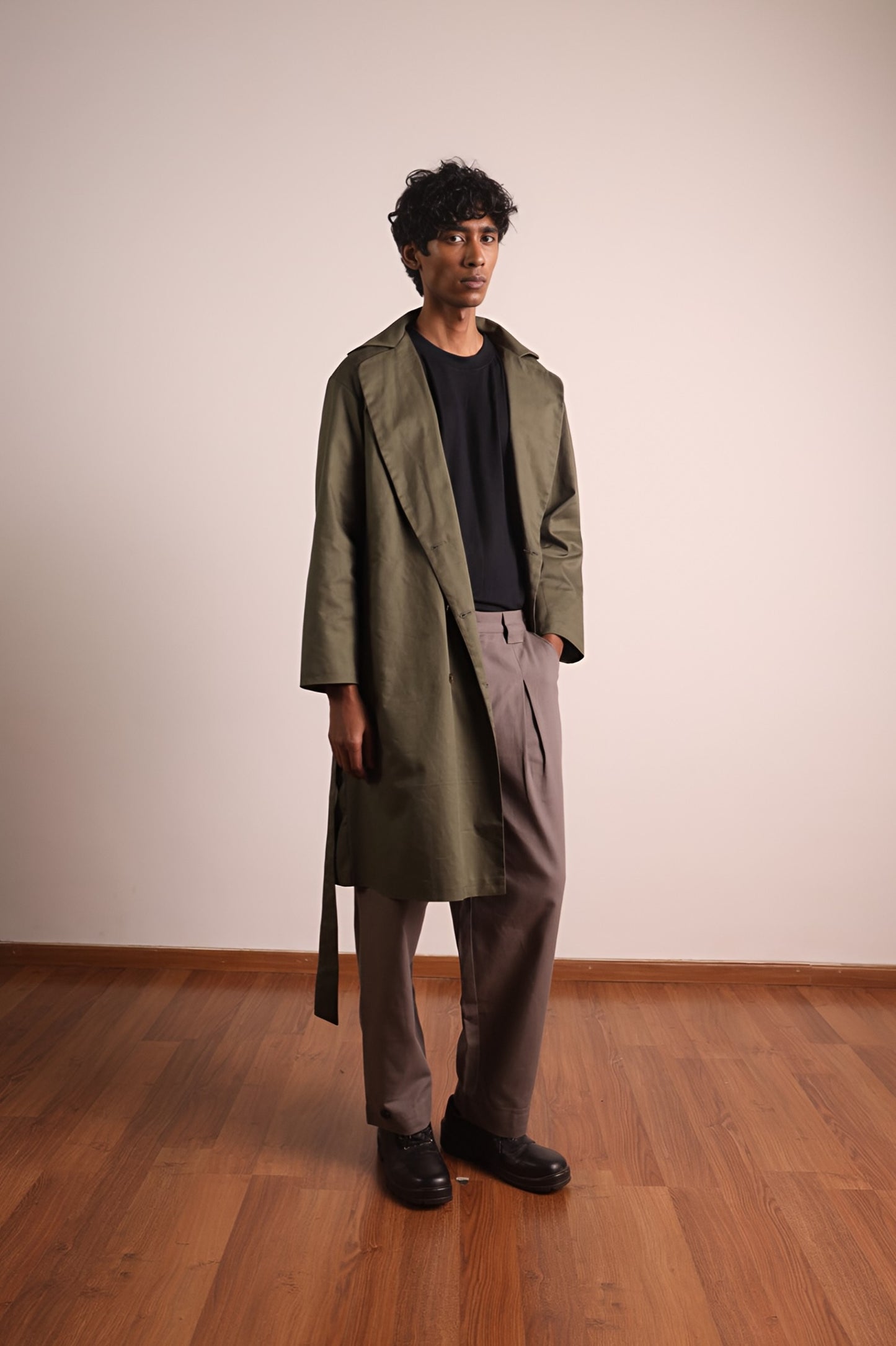 Laminar 001 Trenchcoat