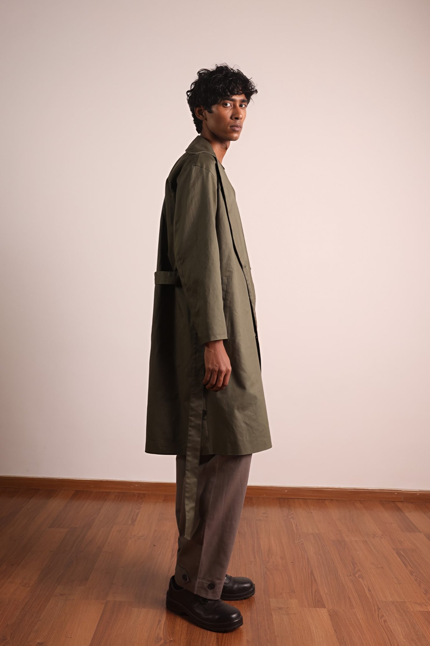 Laminar 001 Trenchcoat